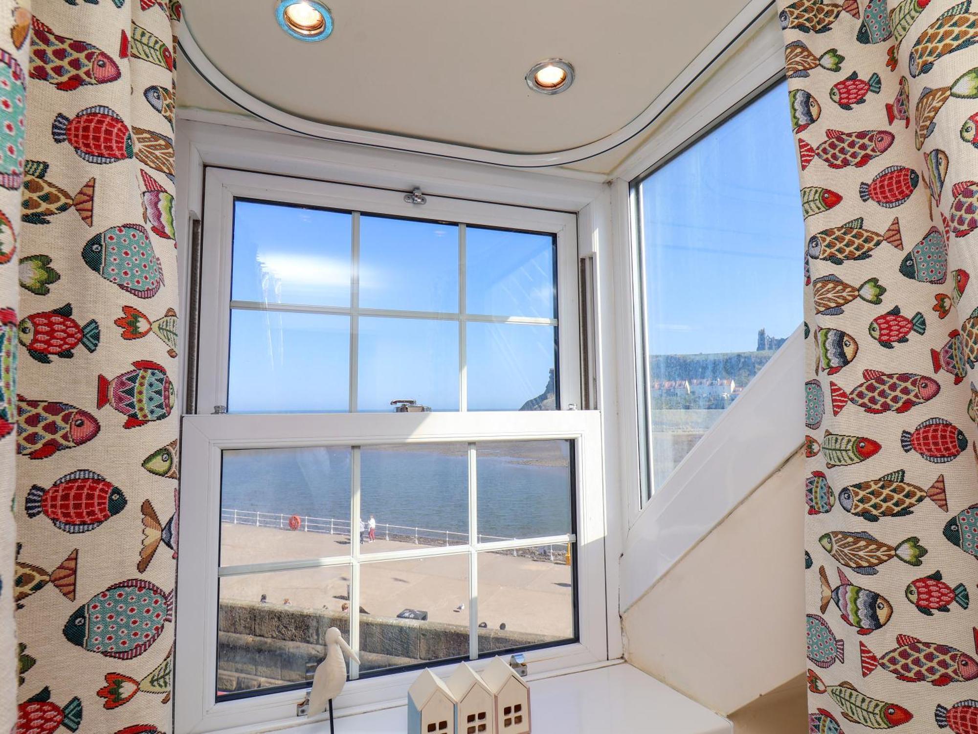 Beachfront Whitby Esterno foto